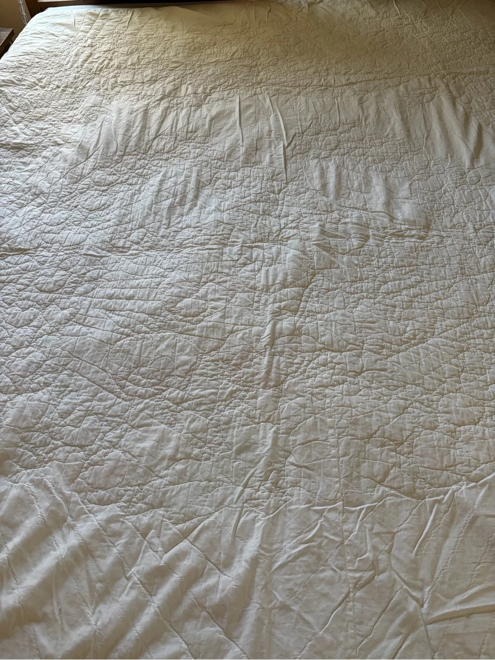 Vintage Handcrafted Floral Quilt Bedspread - White with Multi-Color Appliqué